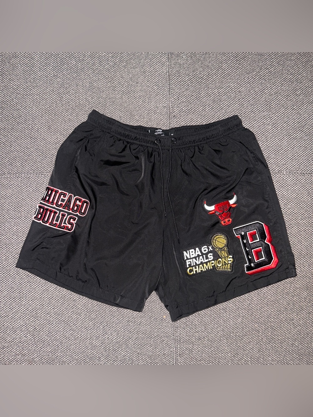 Rare Chicago Bulls Black NBA Finals Champions Men's Shorts